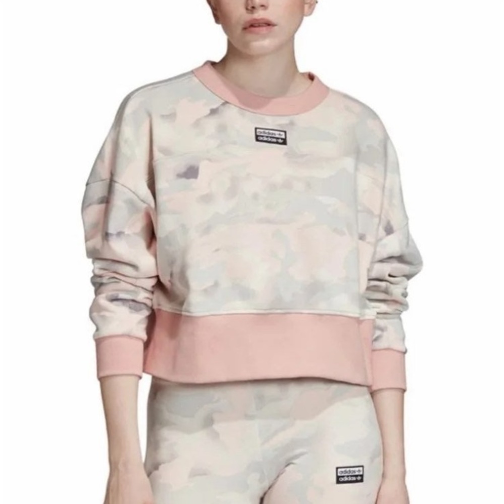 ADIDAS ORIGINALS VOCAL CAMO CROPPED PINK & GRAY CREWNECK SWEATSHIRT.